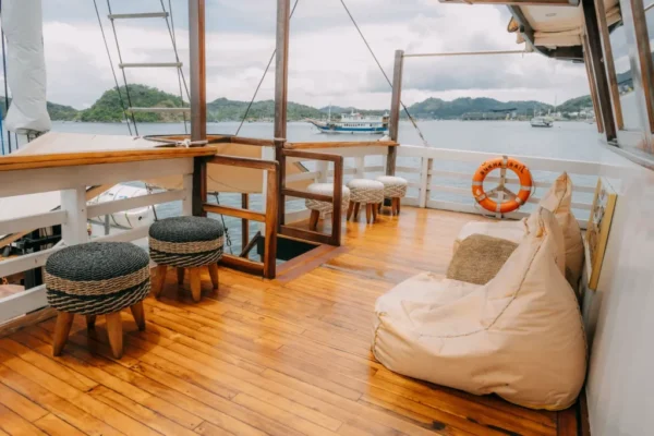 Komodo Island 6