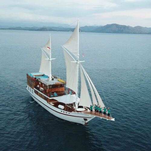 Trip Sailing Adventure – Lombok – Komodo Island – 4D3N