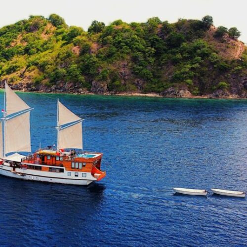 Trip Sailing Adventure – Komodo Island – Lombok – 4D3N